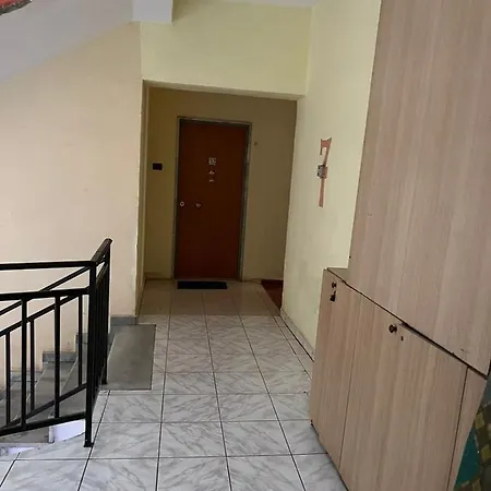 Evis House