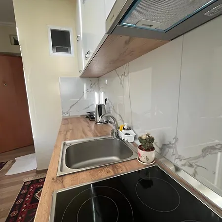 Evis House Apartman Tirana