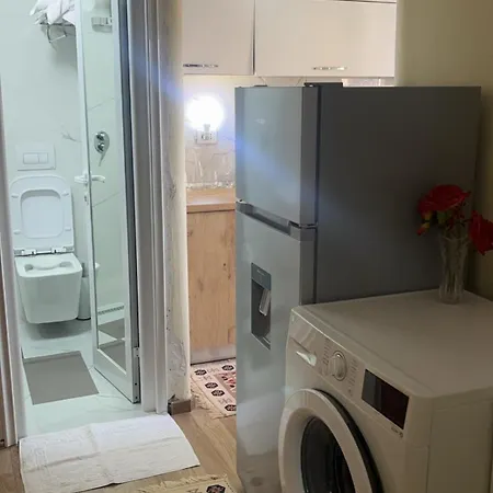 Appartement Evis House *