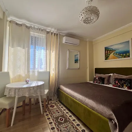 Evis House * Tirana